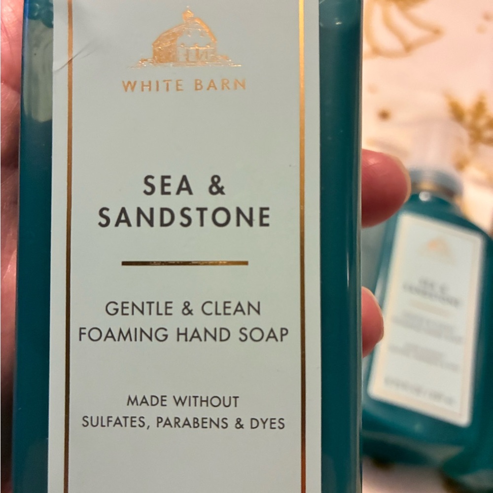 NWT White Barn Gentle & Clean Foaming Hand Soap - Blue (4) - Picture 3 of 4